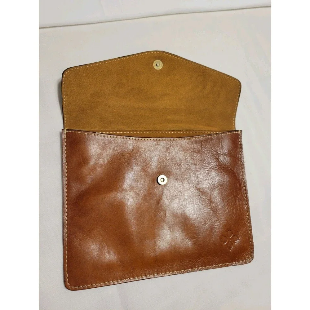 Patricia Nash Brown Envelop Style  Leather Clutch / Ipad Case